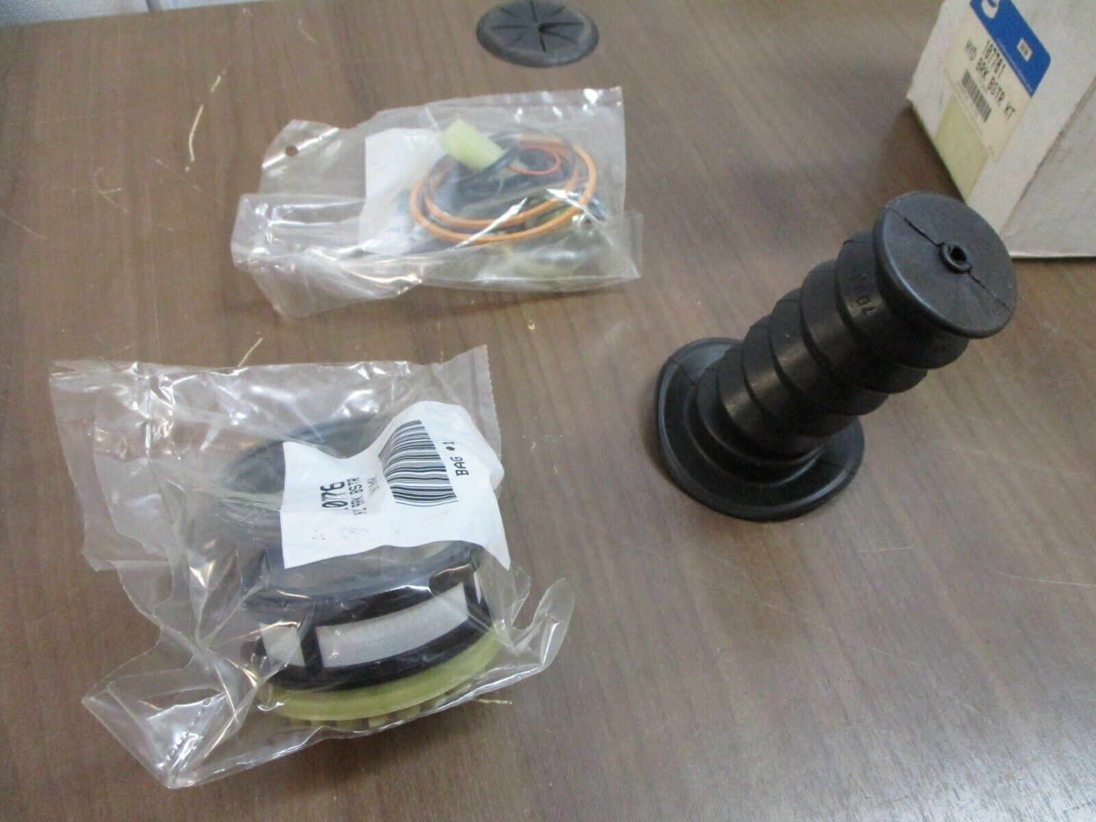 Bendix Hydraulic Brake Parts Kit 107761 New Surplus Bendix Hydraulic Brake Parts Kit 107761 New Surplus