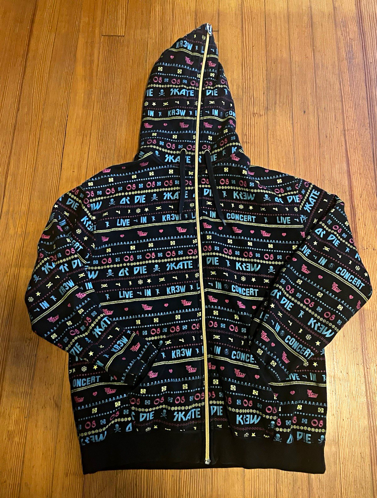 KR3W Men’s L Full Zip Fleece Hoodie Black TK In Concert Skate Multi-Color