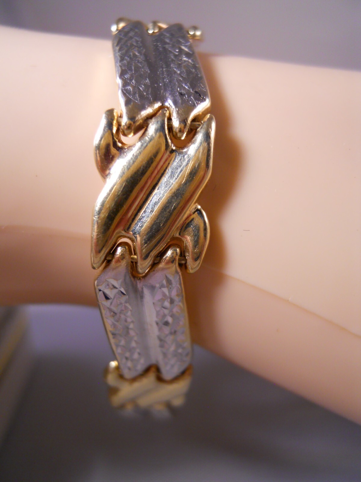 AURAFIN  14K YELLOW GOLD WHITE GOLD 2 ROW DESIGN GOLD BAR CHAIN LINK BRACELET 7\