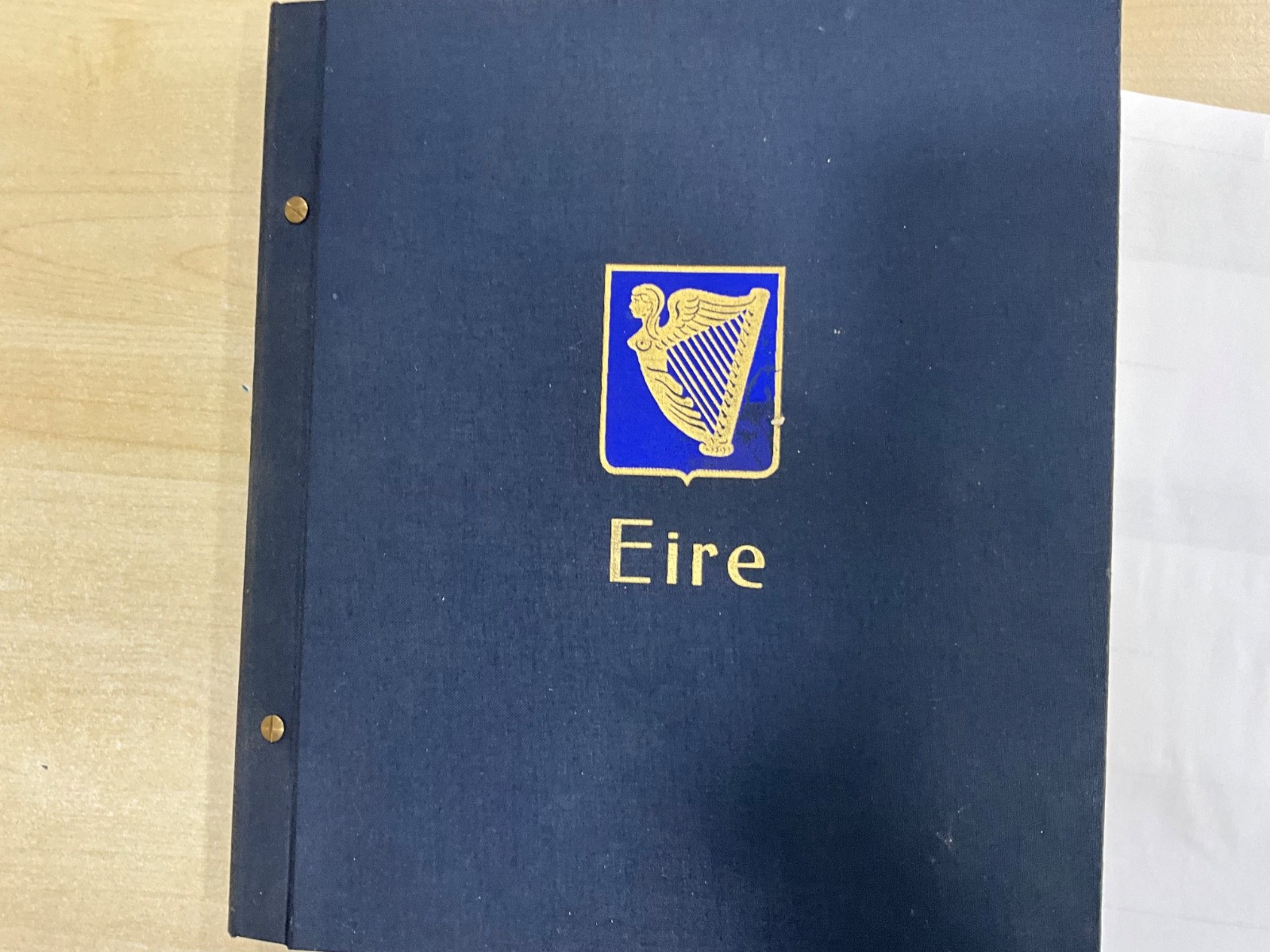 Ireland 1922 to 1997 fine used davo album mostly complete #367