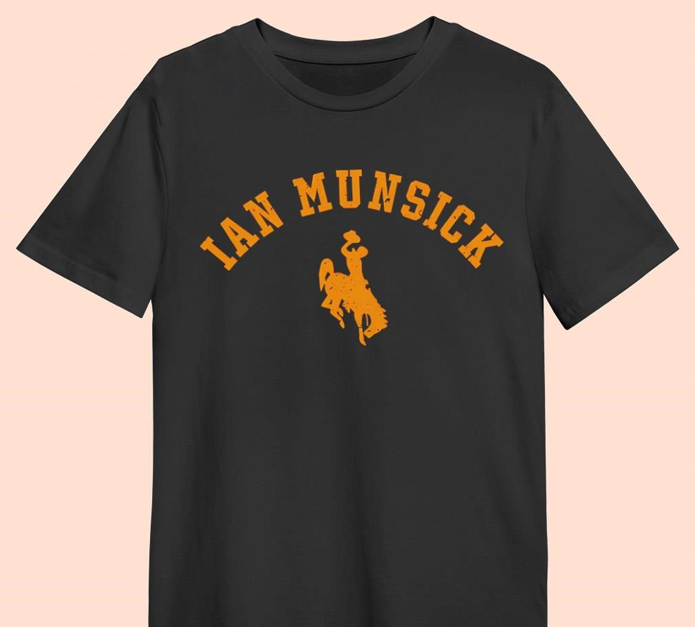 Ian Munsick NEW artwork black T-shirt Unisex All sizes 1F1928