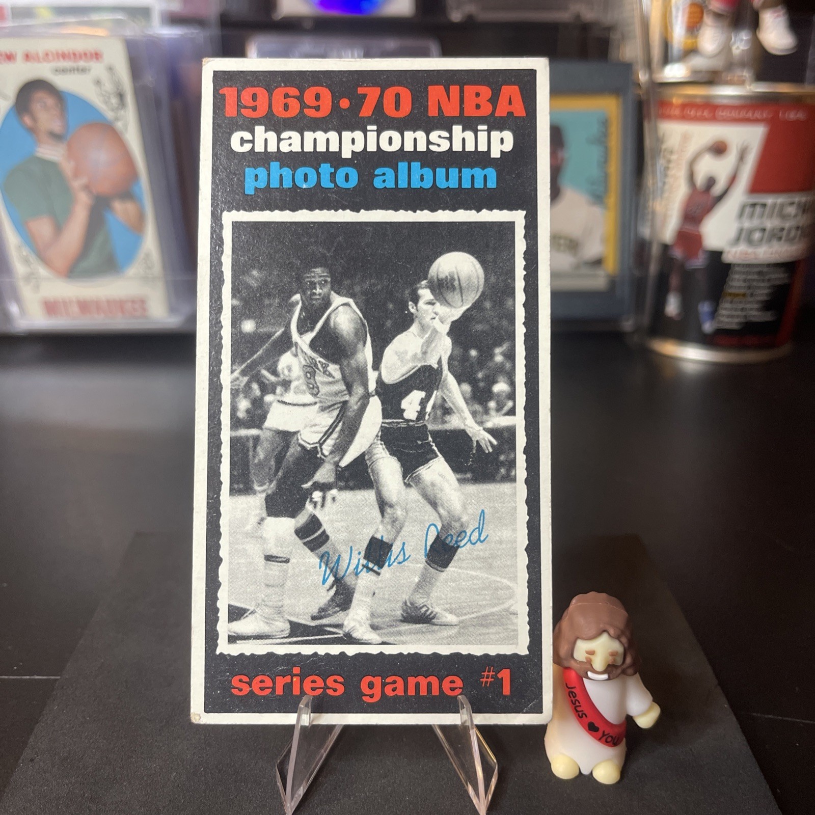 1970-71 Topps - 1969-70 NBA Championship Jerry West, Willis Reed #168 1970-71 Topps - 1969-70 NBA Championship Jerry West, Willis Reed #168