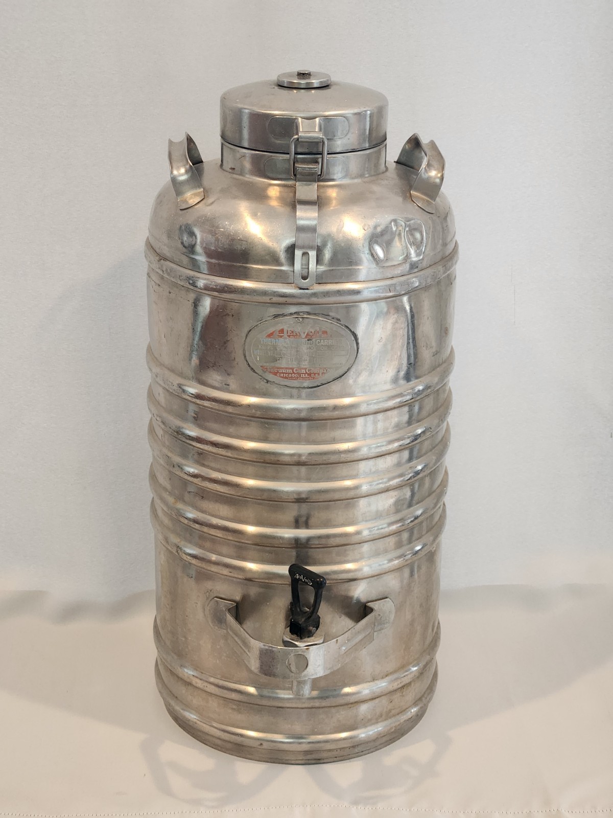 Vintage AerVoid 5 Gallon Stainless Beverage Thermal Jug Dispenser Model 804 Vintage AerVoid 5 Gallon Stainless Beverage Thermal Jug Dispenser Model 804