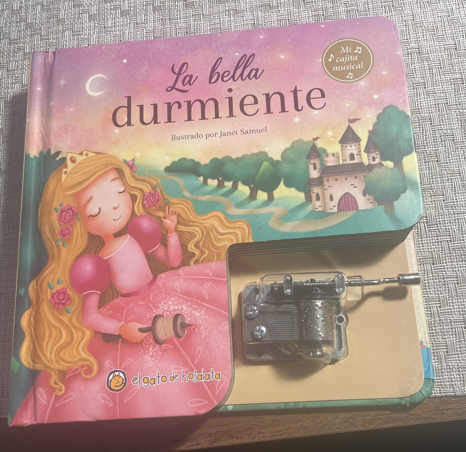 La bella durmiente, Spanish edition, Il by Janet Samuel 2024, Music works Guadal
