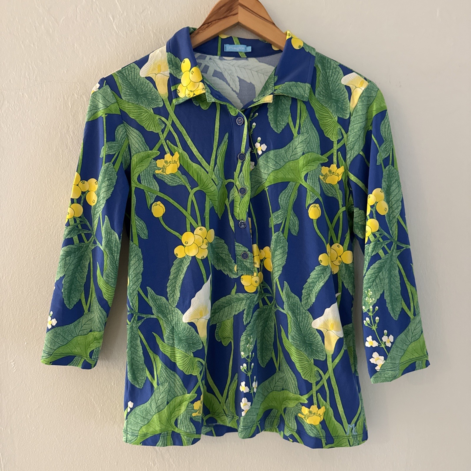 J. McLaughlin Preppy Blue Floral Signature Catalina Cloth Top Medium Stretch