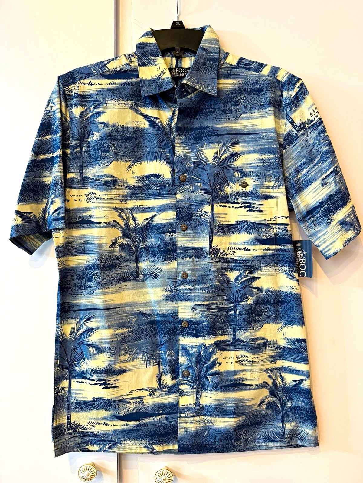 Men’s Hawaiian Shirt by Boca Classics Size S NWT