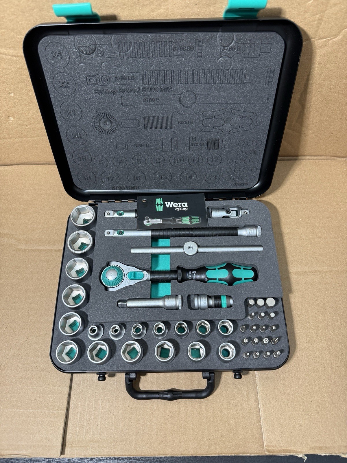 Wera 05003594001 8100 SB 2 Zyklop Metric Ratchet Set 3/8 Wera 05003594001 8100 SB 2 Zyklop Metric Ratchet Set 3/8