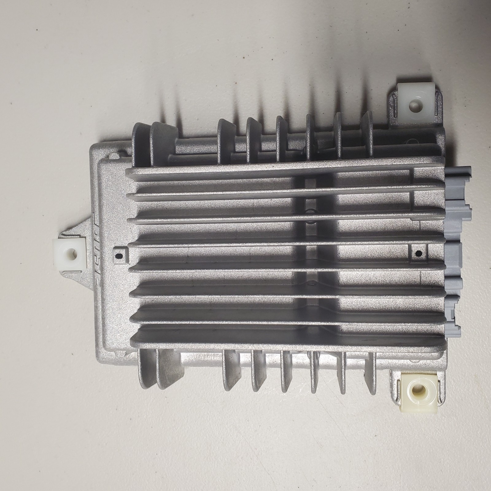 2008-2013 Cadillac CTS Bose Audio Amplifier Sound Amp OEM 25869049