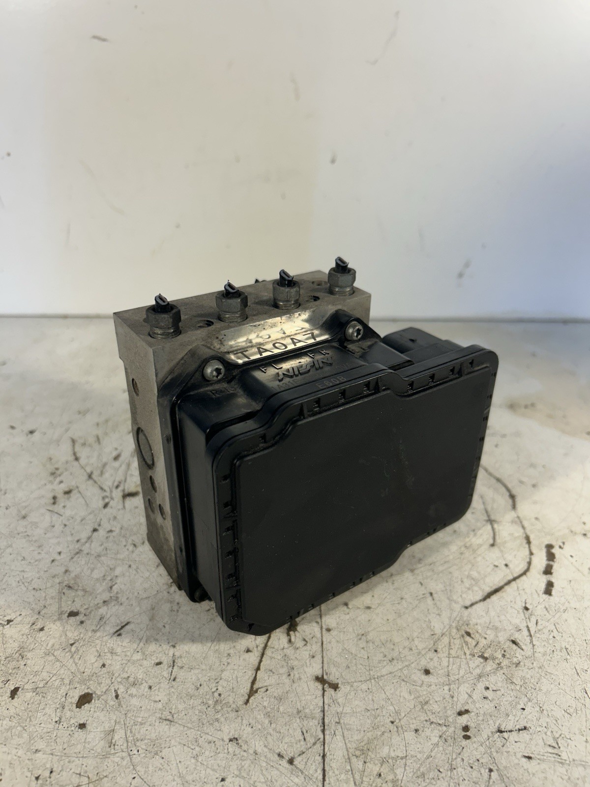 2011 2012 Honda Accord 2.4L ABS Anti Lock Brake Pump Module TA0A7 OEM 2011 2012 Honda Accord 2.4L ABS Anti Lock Brake Pump Module TA0A7 OEM