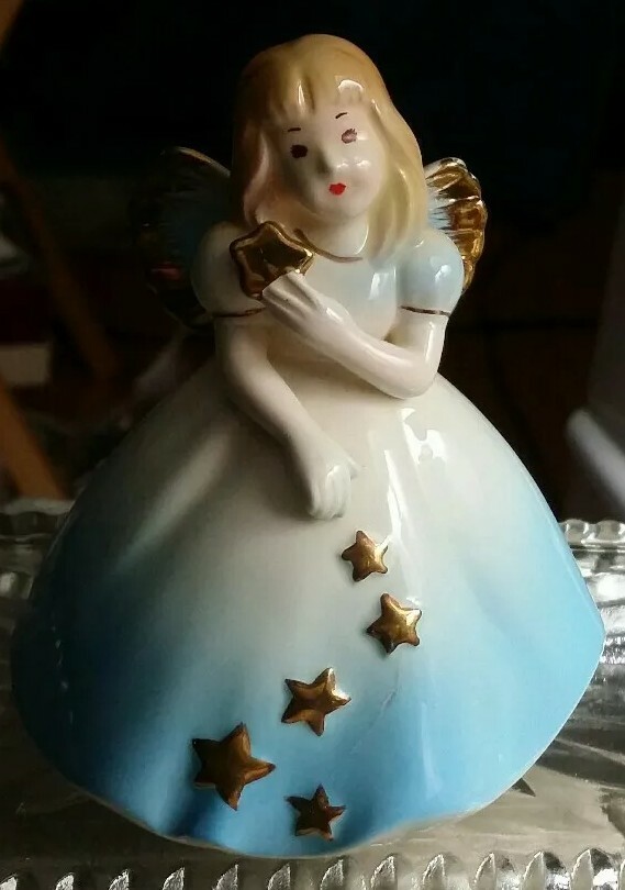 Vintage JOSEF ORIGINAL MUSICAL CERAMIC GIRL PLAYS TWINKLE TWINKLE LITTLE STAR Vintage JOSEF ORIGINAL MUSICAL CERAMIC GIRL PLAYS TWINKLE TWINKLE LITTLE STAR