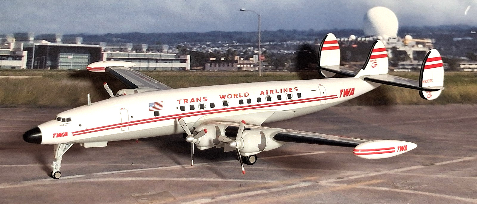 Herpa Models TWA Lockheed L-1049H Super Constellation 1:200 EXTREMELY RARE