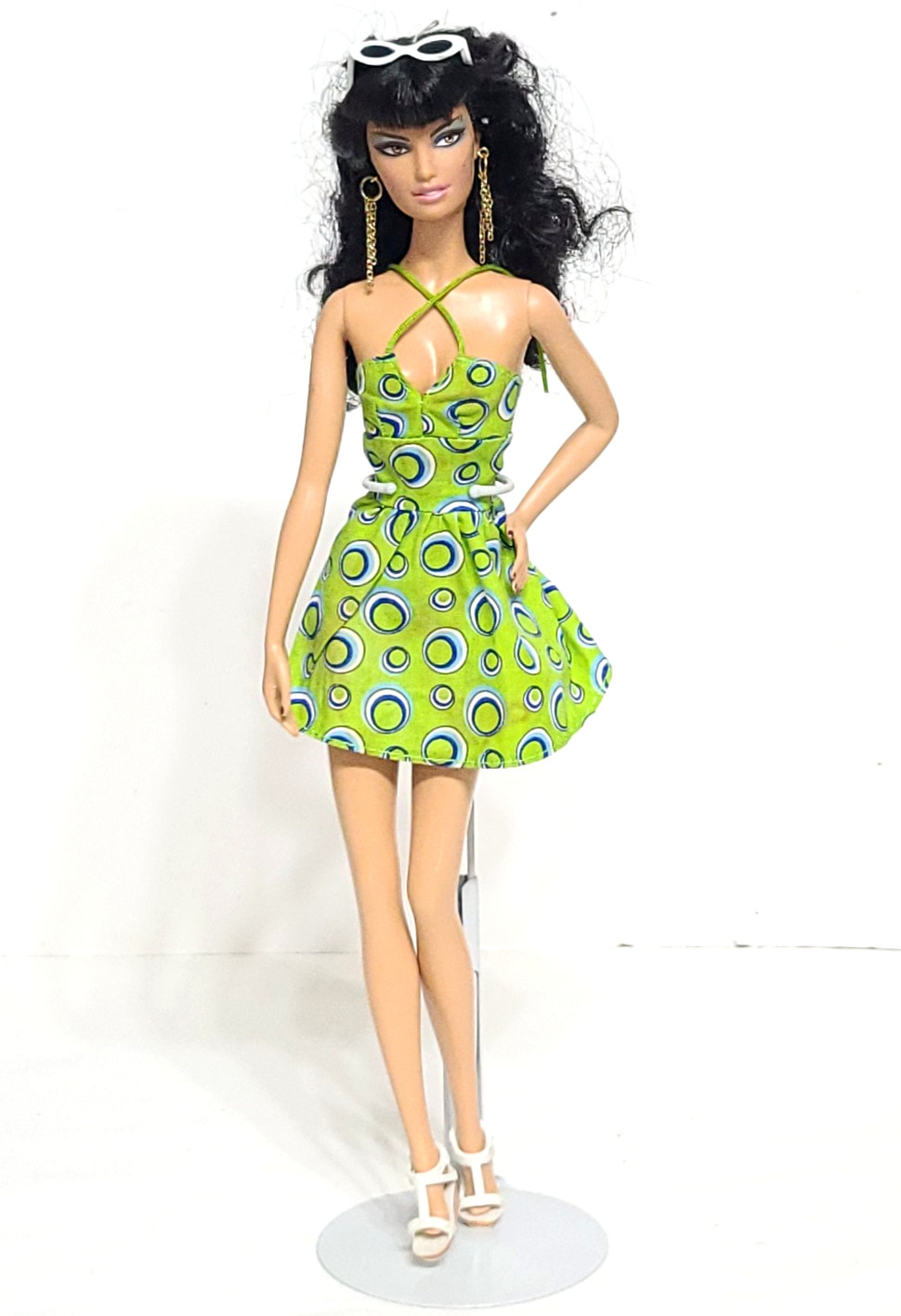 2007 Barbie Top Model Resort TERESA Doll Mattel