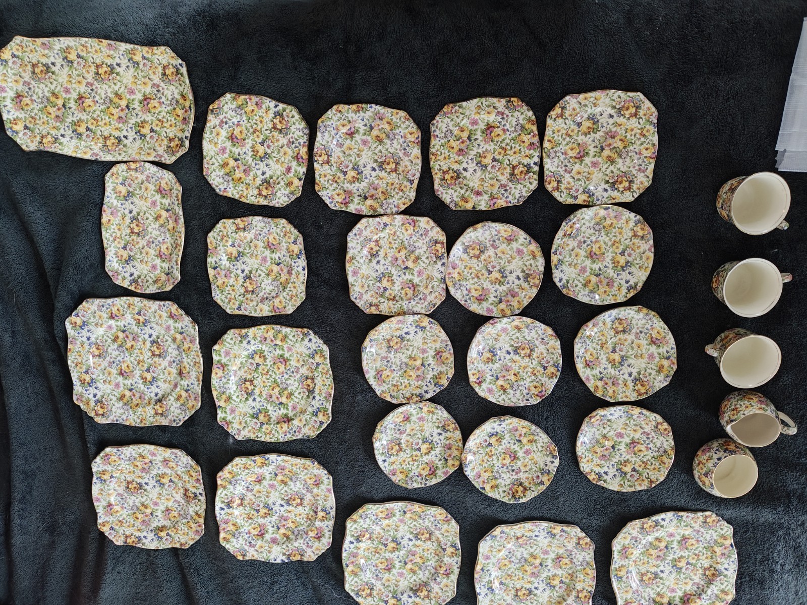 30 pcs Royal Winton Grimwades Bedale Floral Ceramic Teapot England 30 pcs Royal Winton Grimwades Bedale Floral Ceramic Teapot England
