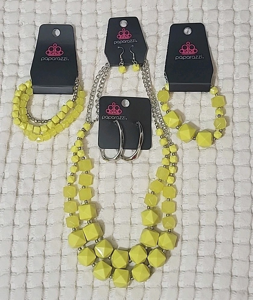 Paparazzi Fashion Fix 5 Piece Set Glimpses Of Malibu Yellow Statement Jewelry