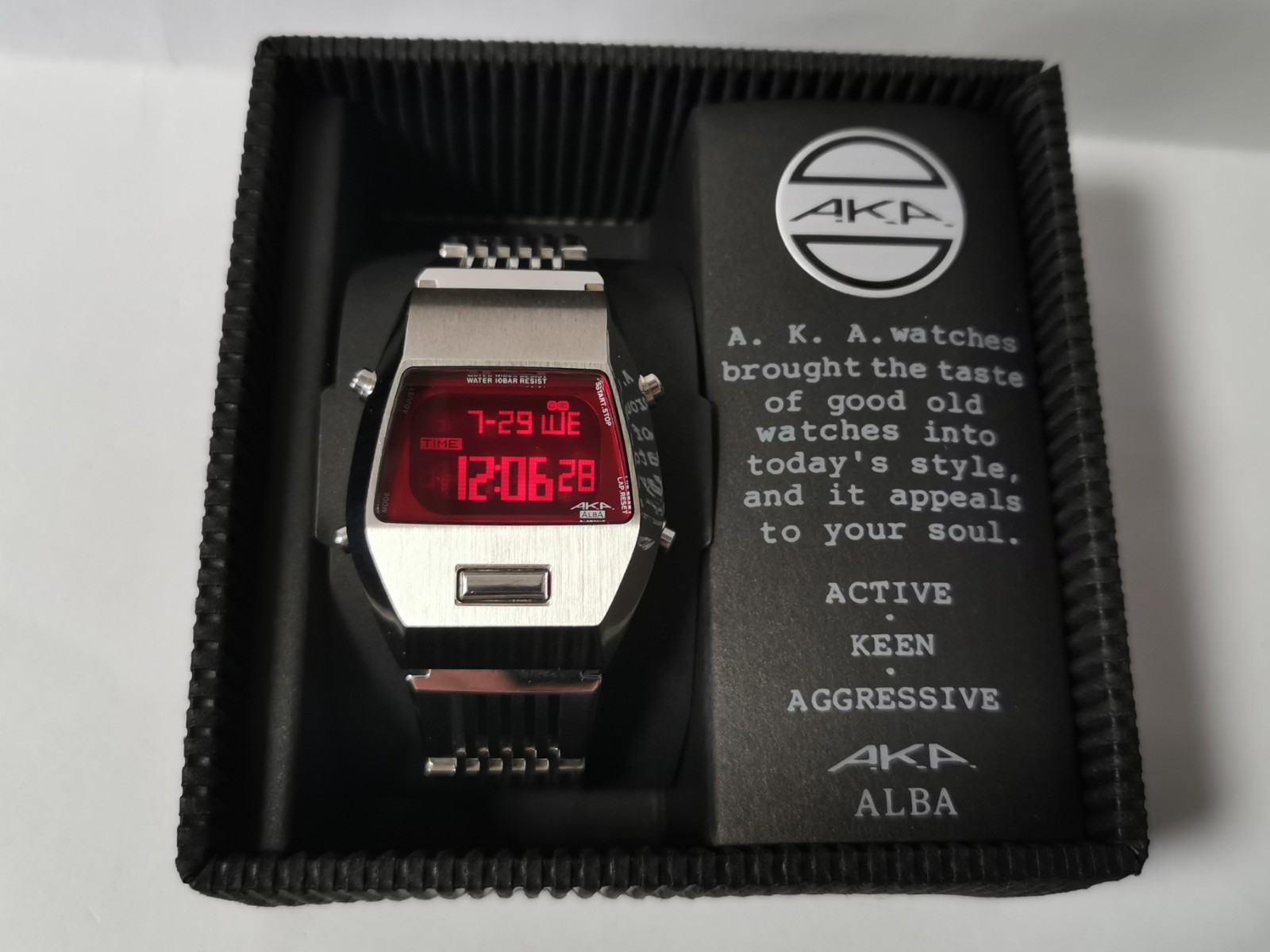 NMint Seiko Alba AKA AMAD003 W670-4000 Darth Vader Silver Vintage Watch JDM