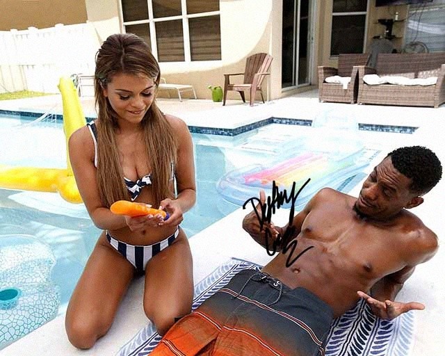 Destiny Cruz autographed Model RP 8x10 Photo RP0047