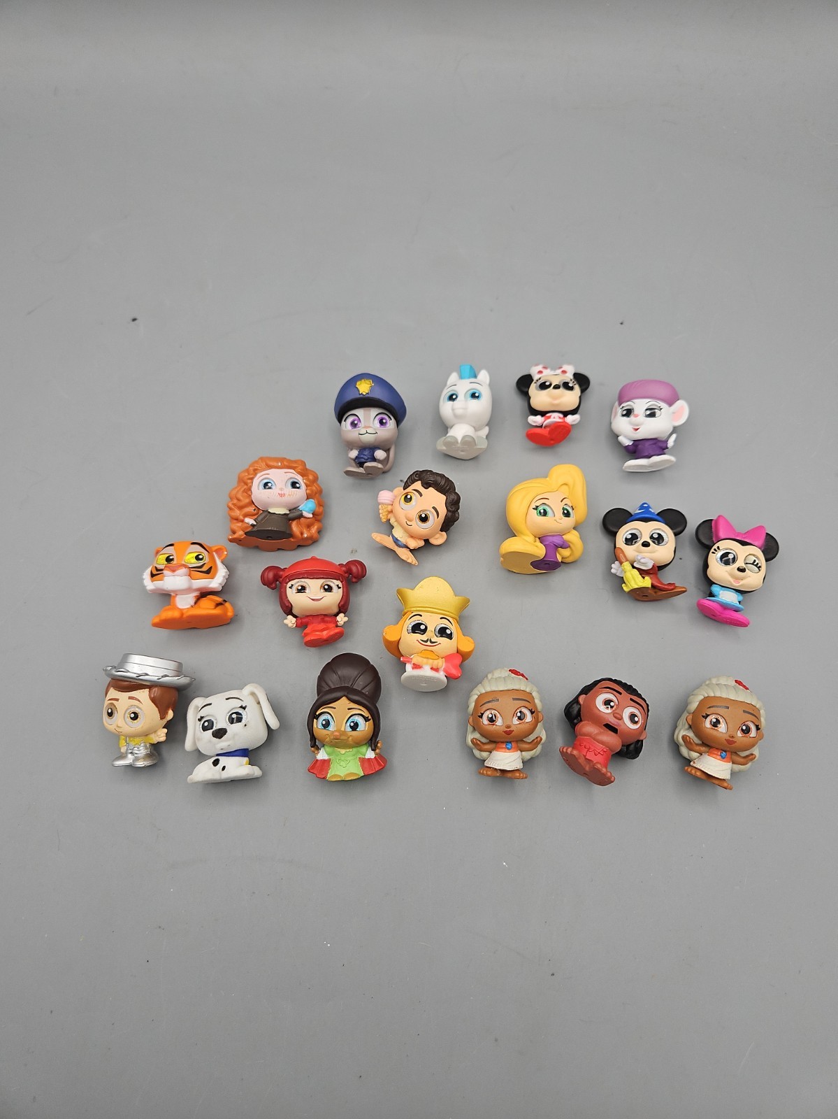 Lot of 18 Random Disney Doorables Mini Figures Mixed Series Disney Pixar Woody 