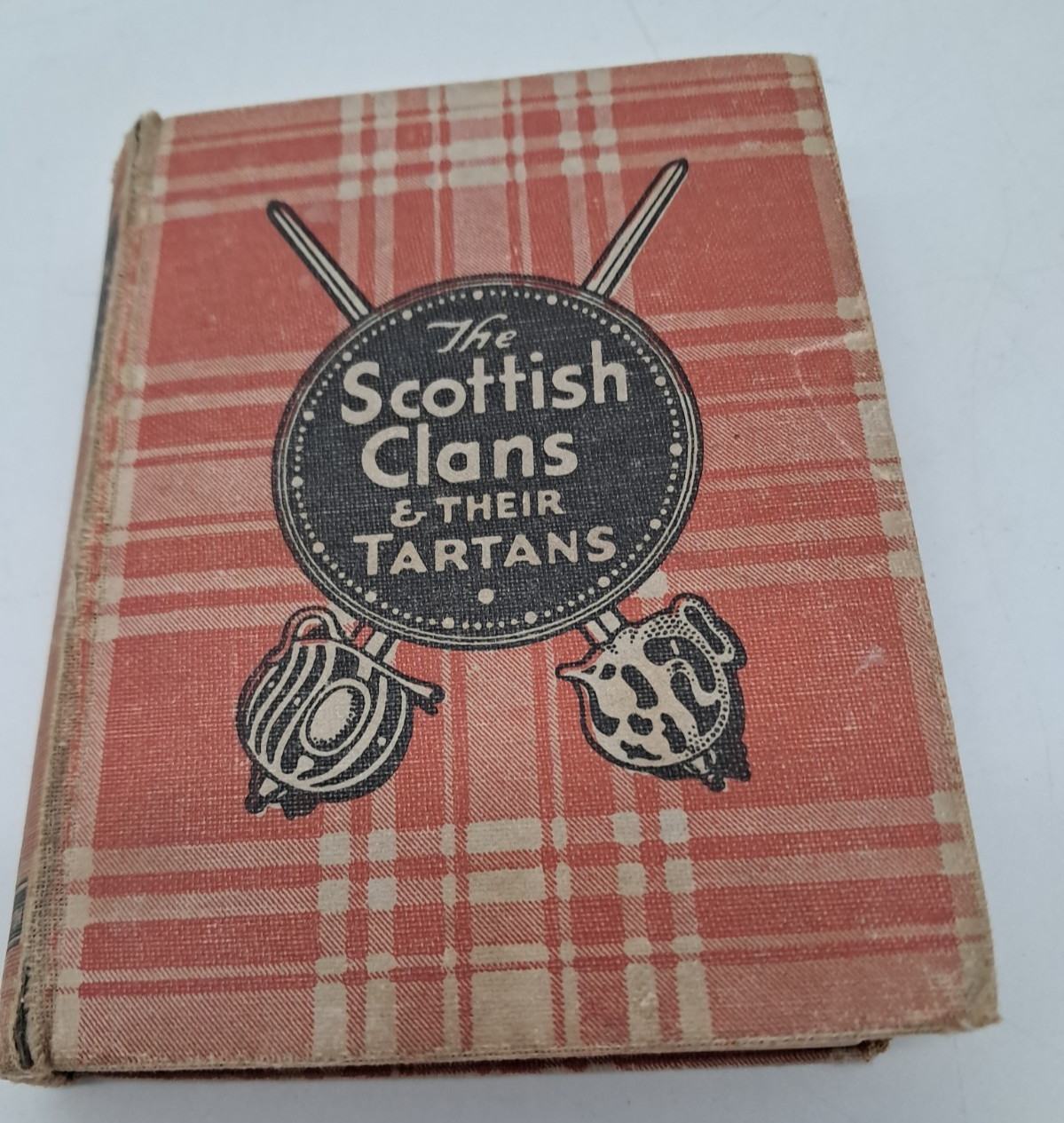 The Scottish Clans & Their Tartans Thirty-Third Edition W & A K Johnston 1947