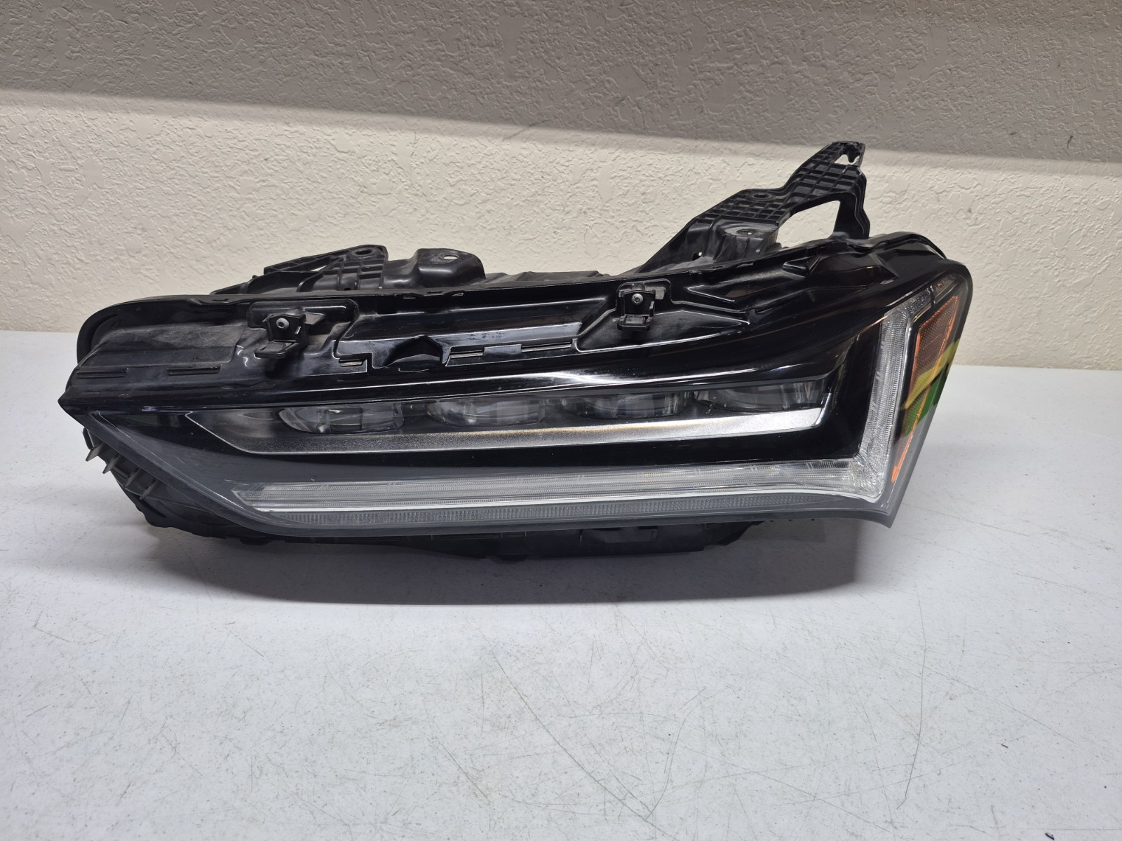 2021-2023 Acura TLX OEM LH Driver Side LED Headlight 2021-2023 Acura TLX OEM LH Driver Side LED Headlight