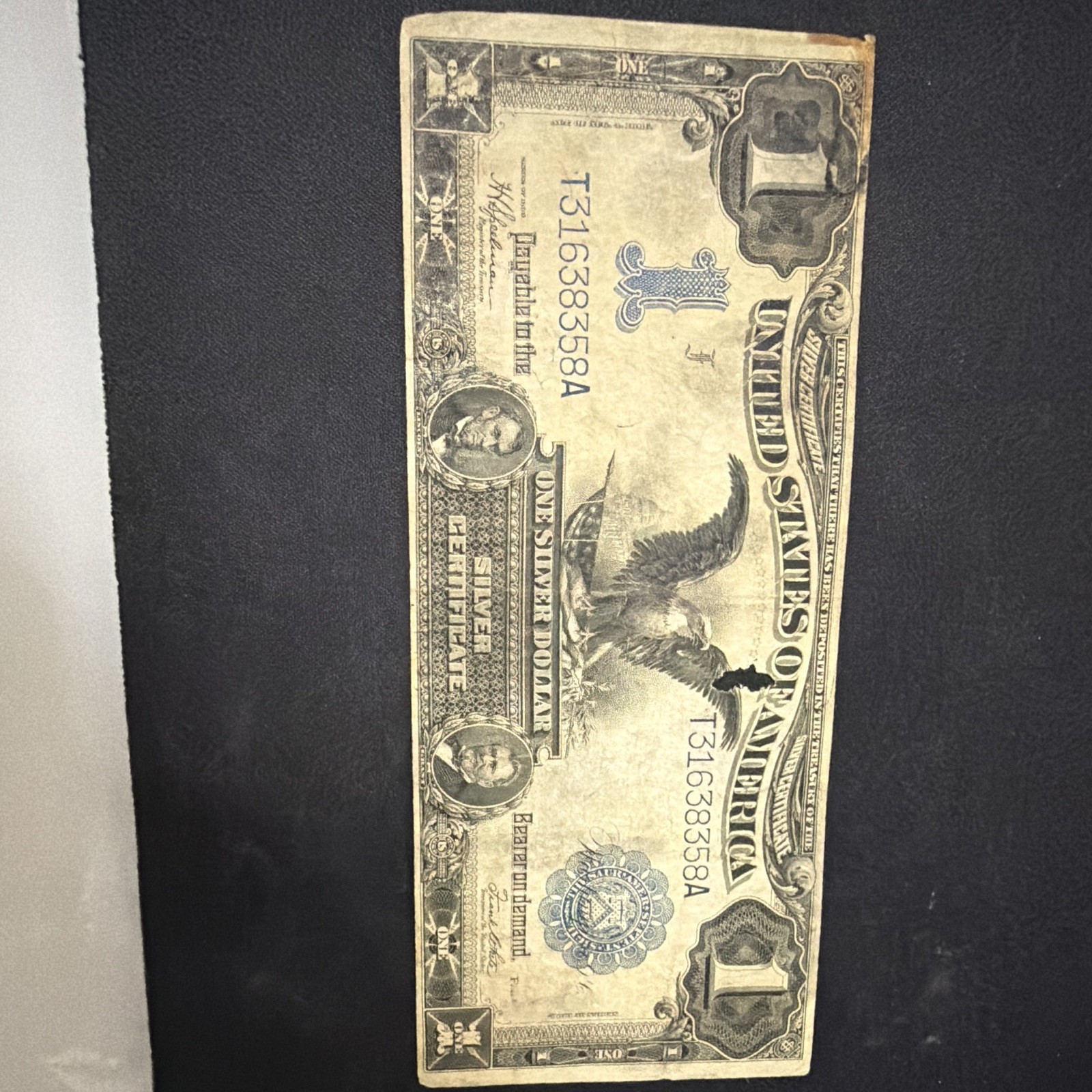 US $1 Large Size Silver Certificate Note T31638358A Uncertified Circulated
