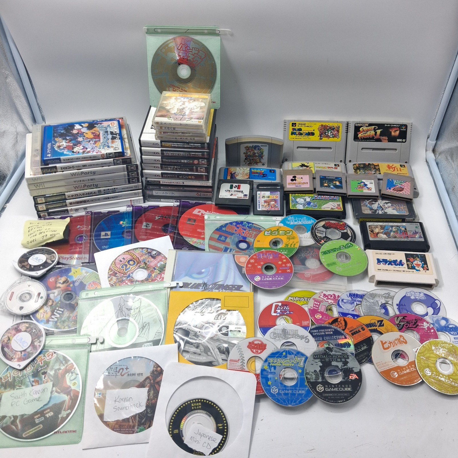 Huge Japanese Video Game Lot Nintendo Gamecube Gameboy PlayStation Sega Saturn