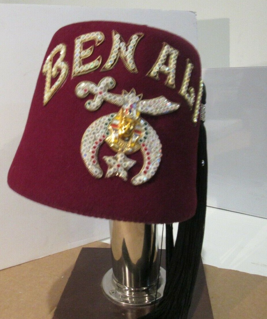 Vintage BEN ALI Rhinestone Jeweled Shriners Fez Hat W/Tassel & Plastic Liner 2 Vintage BEN ALI Rhinestone Jeweled Shriners Fez Hat W/Tassel & Plastic Liner 2