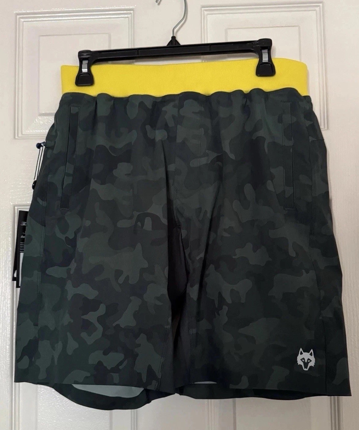 Greyson $98 Men’s Medium Camo Green Fulton Workout 9.5 Inch Lined Shorts NEW