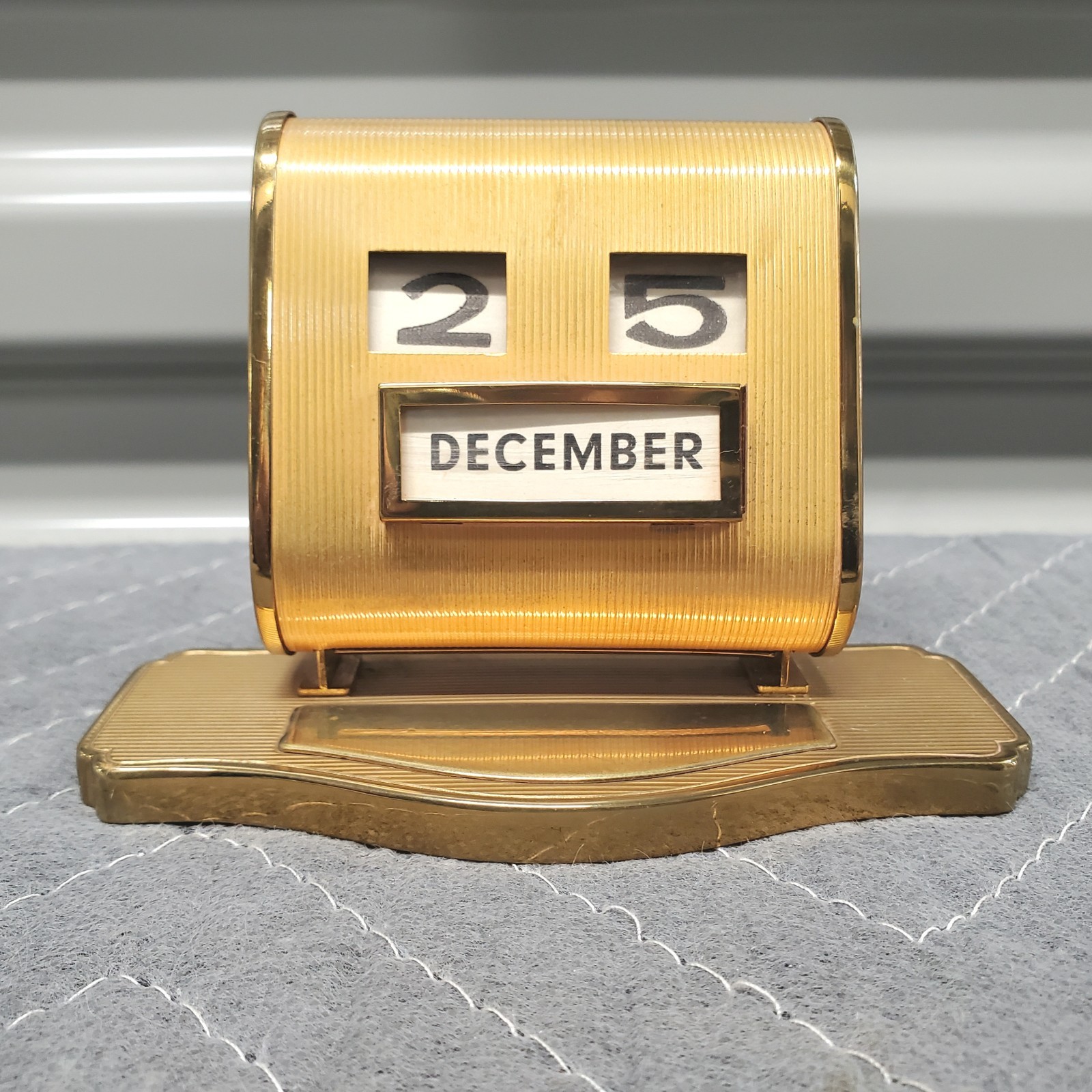 Vintage MCM Brass Perpetual Desk Calendar Mechanical Complete Inserts Retro 1950