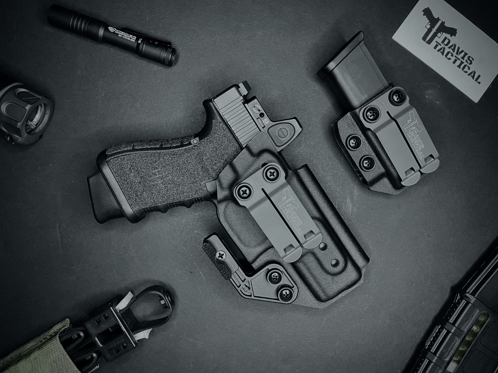 Davis Tactical IWB Kydex Concealment Holster For Glock 19/19X/23/32/45 Davis Tactical IWB Kydex Concealment Holster For Glock 19/19X/23/32/45