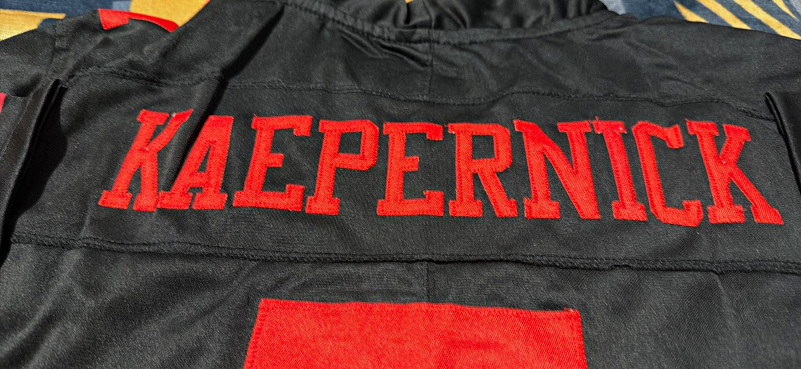 Nike San Francisco 49ers Colin Kaepernick #7 NFL Jersey Men\'s M Black Red Nike San Francisco 49ers Colin Kaepernick #7 NFL Jersey Men\'s M Black Red