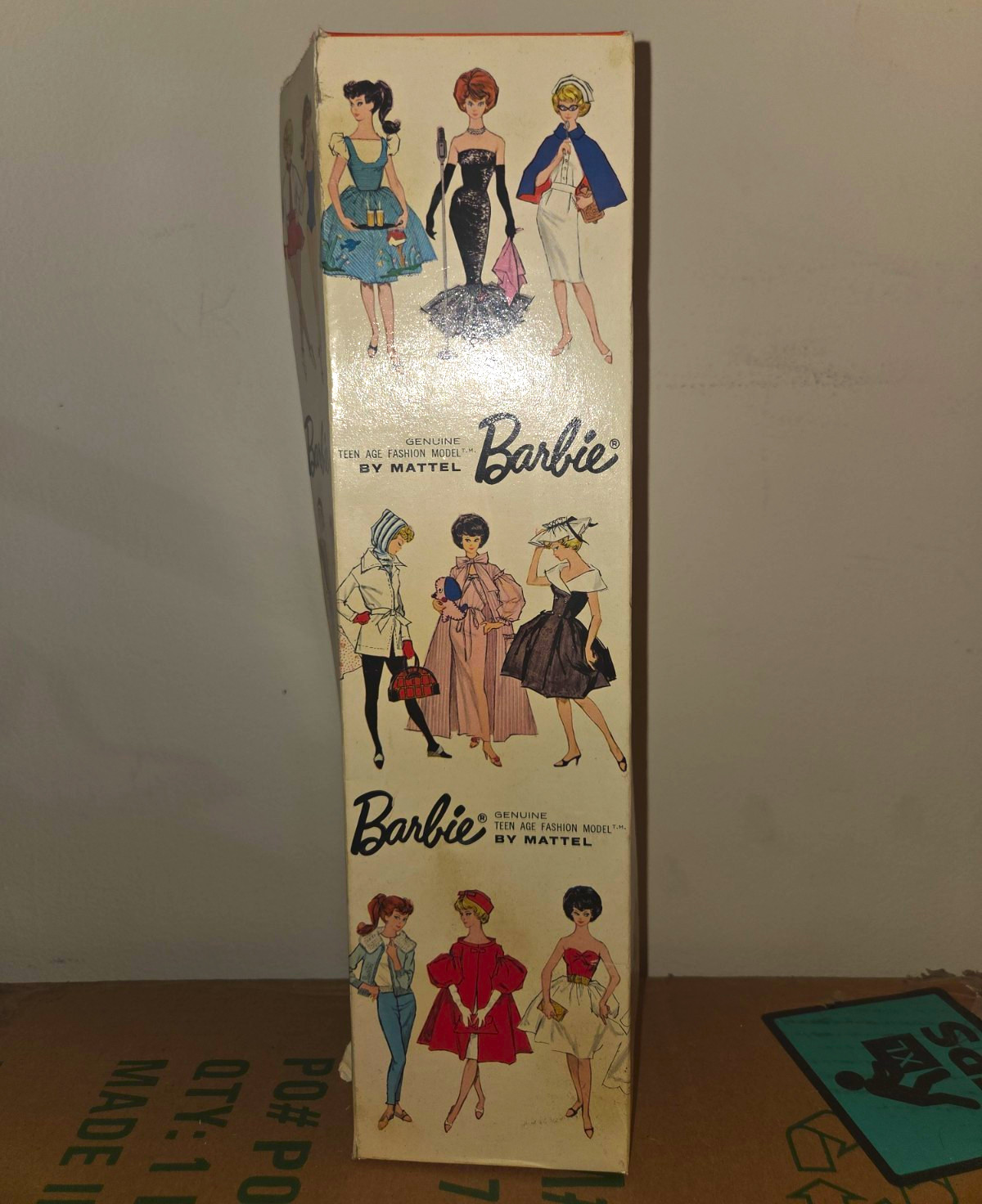 Vintage 1962 Barbie #850 Blonde Ponytail Pats Pend Japan w/ Original Box & Stand