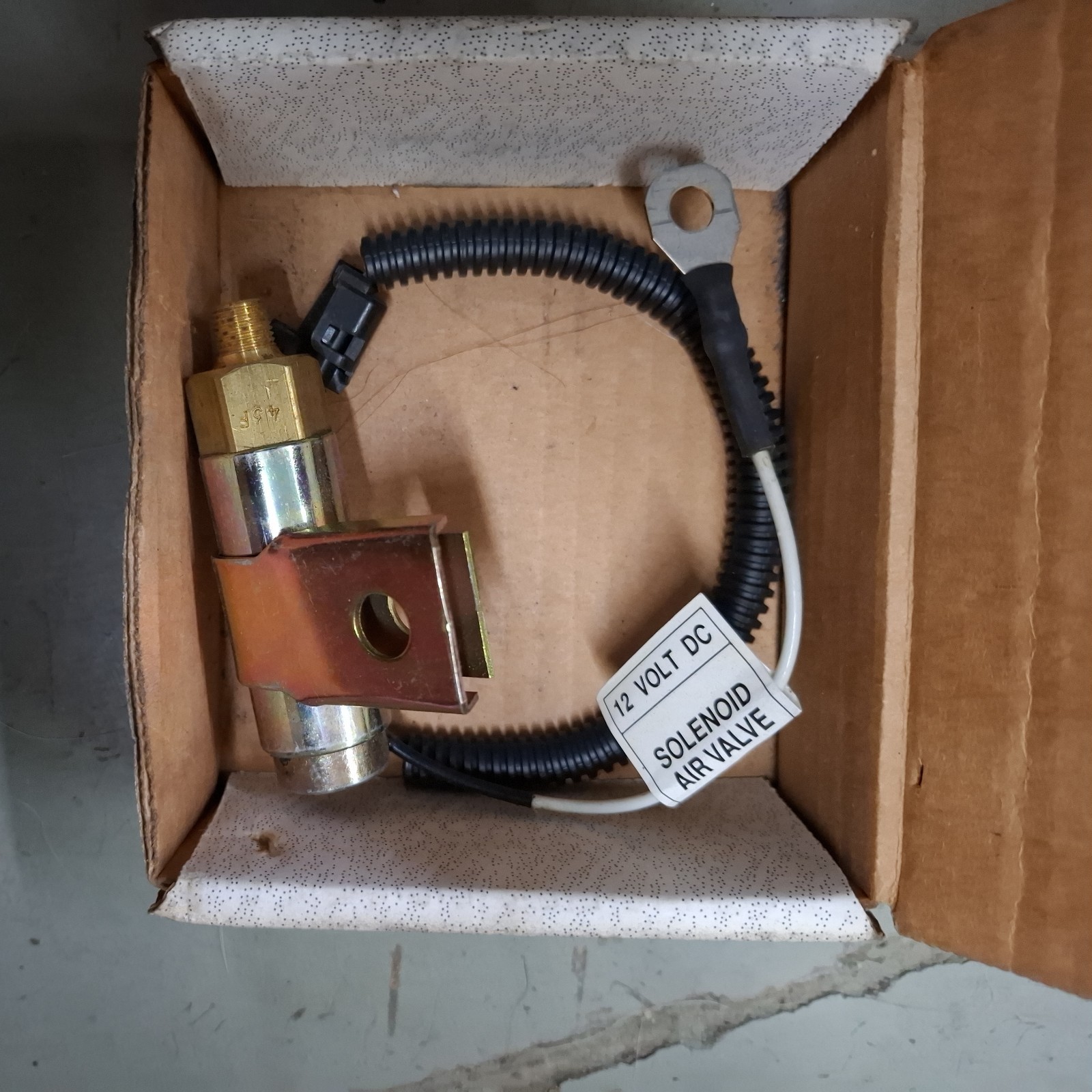 Genuine GT Solenoid Air Valve P/N GTD 85020-6 Freightliner - A06-26631-000