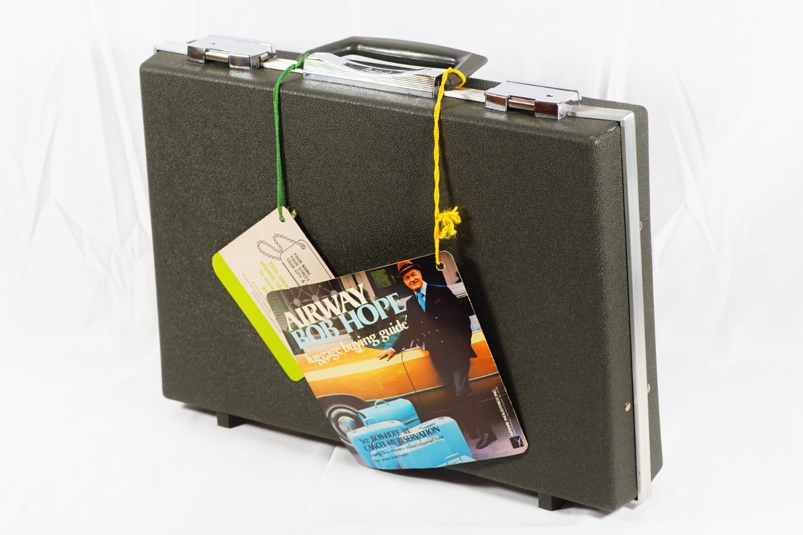 1960s OSHKOSH Attache Case Hard Briefcase Bob Hope Airways Unused / Defects READ