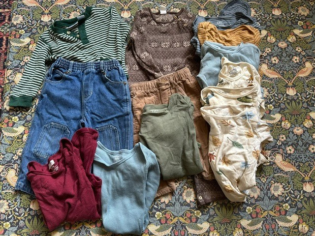 Carter’s, H&M & Vintage 18-24M  Boys 13 Pc Lot – 11 Bodysuits + 2 Pants