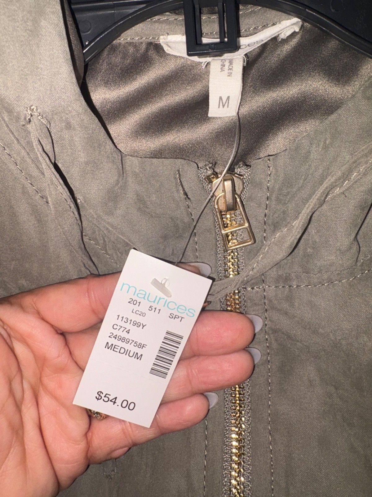 Maurices Women’s Hooded Utility Jacket Size M Olive Gray Zip Front NWT Maurices Women’s Hooded Utility Jacket Size M Olive Gray Zip Front NWT