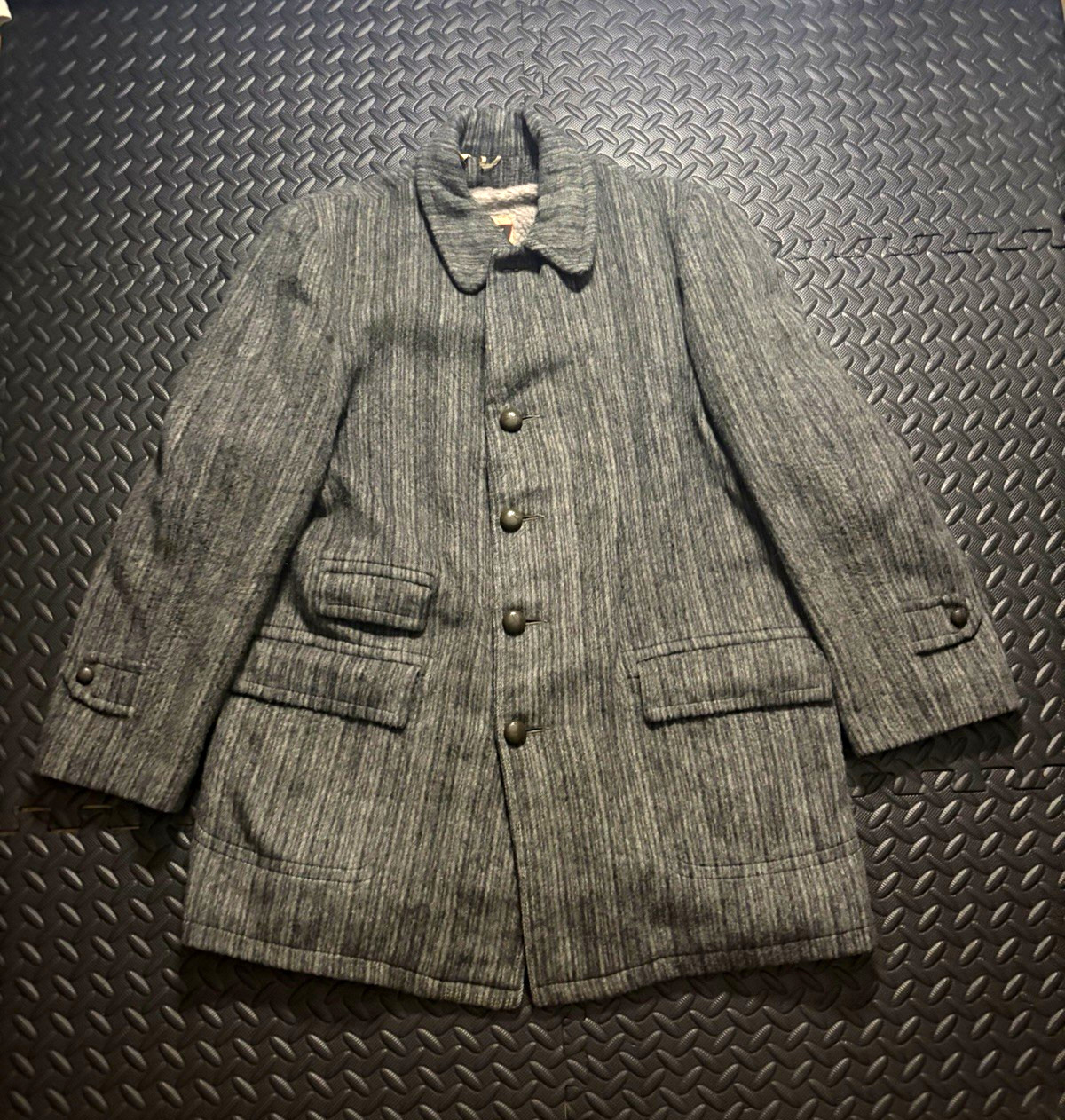 Vintage 1960s Shamhouse Men\'s Gray Borg Pile Lining Wool Button-Up Coat