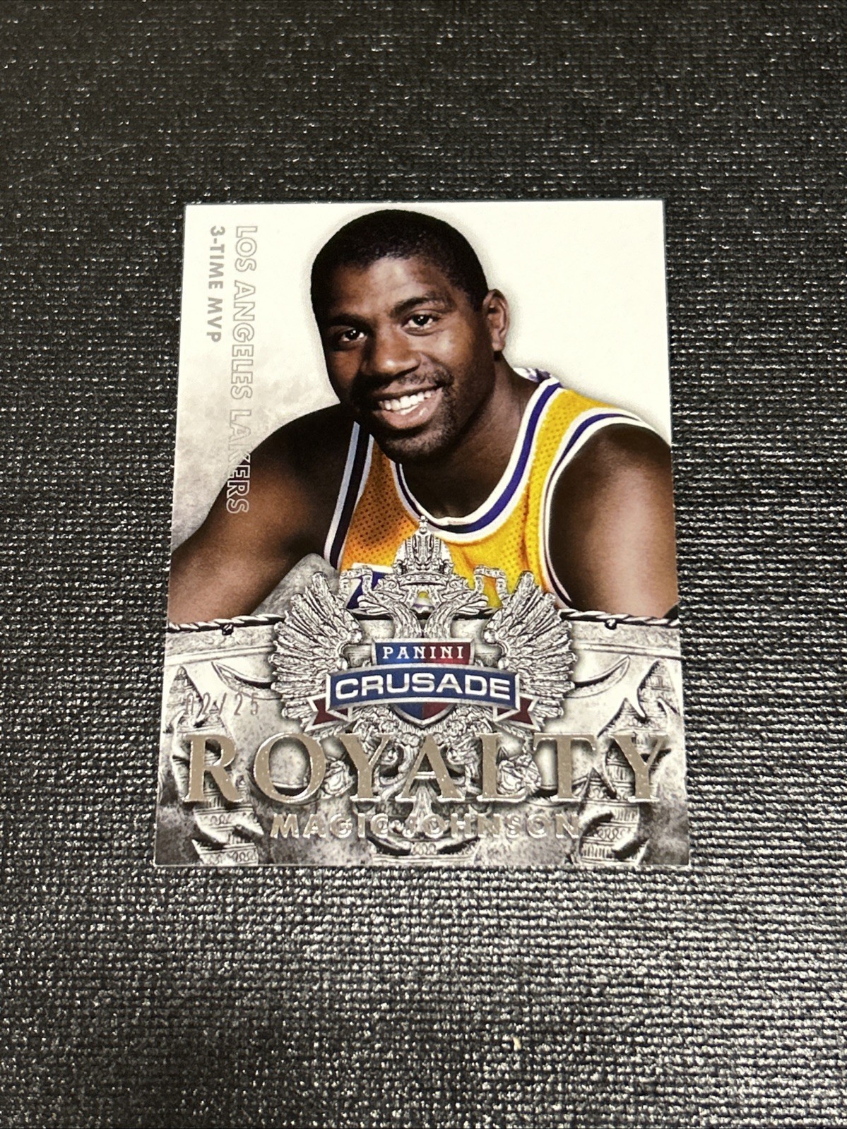 2013-14 Panini Crusade Royalty Silver #25 Magic Johnson #d 2/25 2013-14 Panini Crusade Royalty Silver #25 Magic Johnson #d 2/25