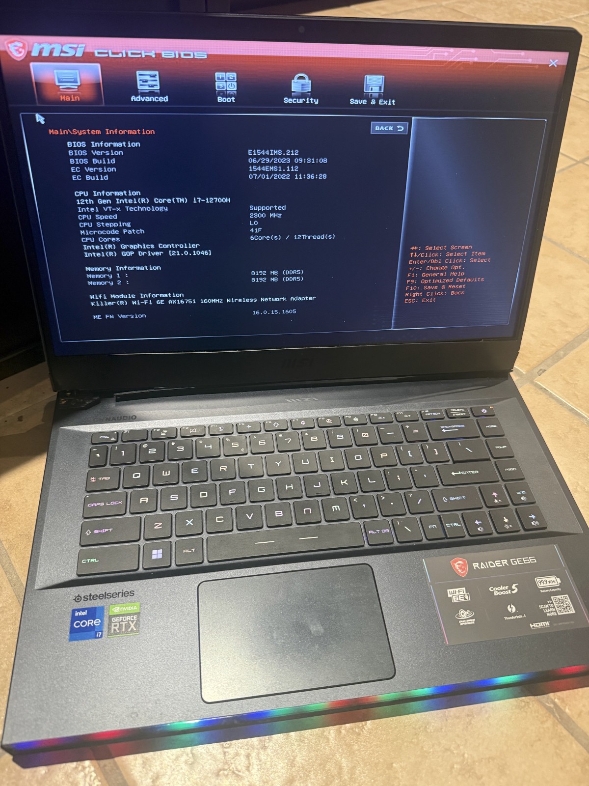 MSI Raider GE66 Laptop i7-12700H 3.0GHZ 16GB 1TB + 512GB SSD 15.6\