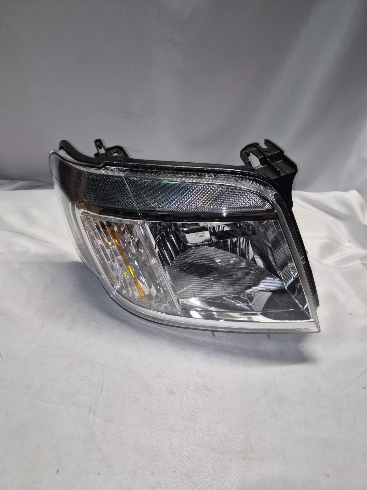 NEW OEM 08-12 Mercury Mariner Passenger Side Headlight 8E6Z-13008-A