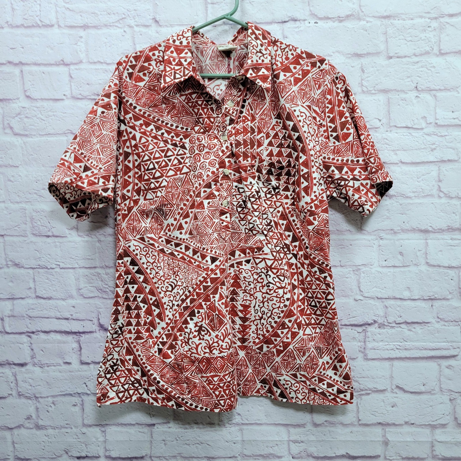 VTG Go Barefoot Tribal Aloha Hawaiian Shirt Women XL Red Geometric Tropical VTG Go Barefoot Tribal Aloha Hawaiian Shirt Women XL Red Geometric Tropical