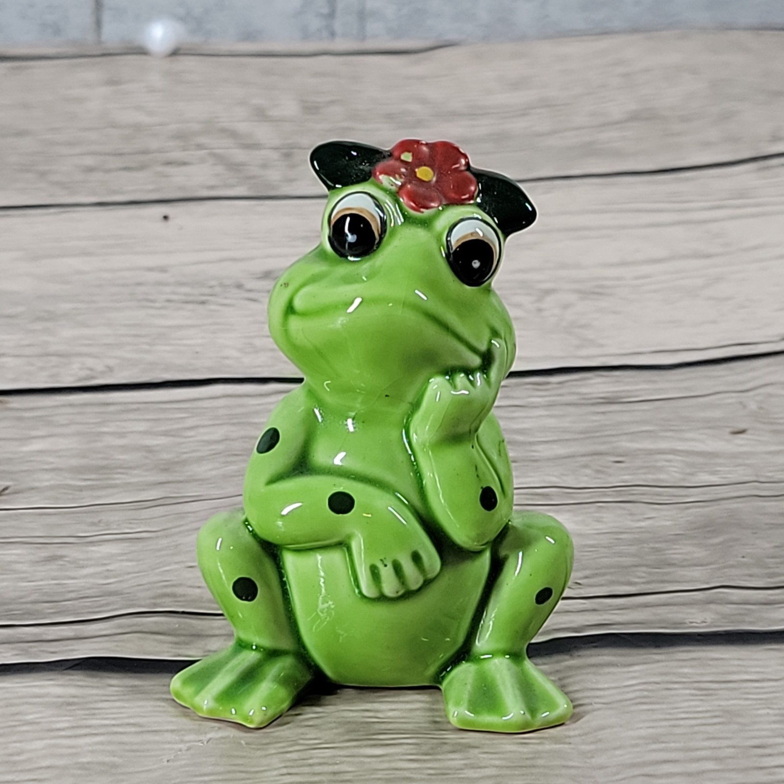 VTG Cute Girl Lady Frog With Flower Lefton Mid-Century Figurine Flower Power VTG Cute Girl Lady Frog With Flower Lefton Mid-Century Figurine Flower Power
