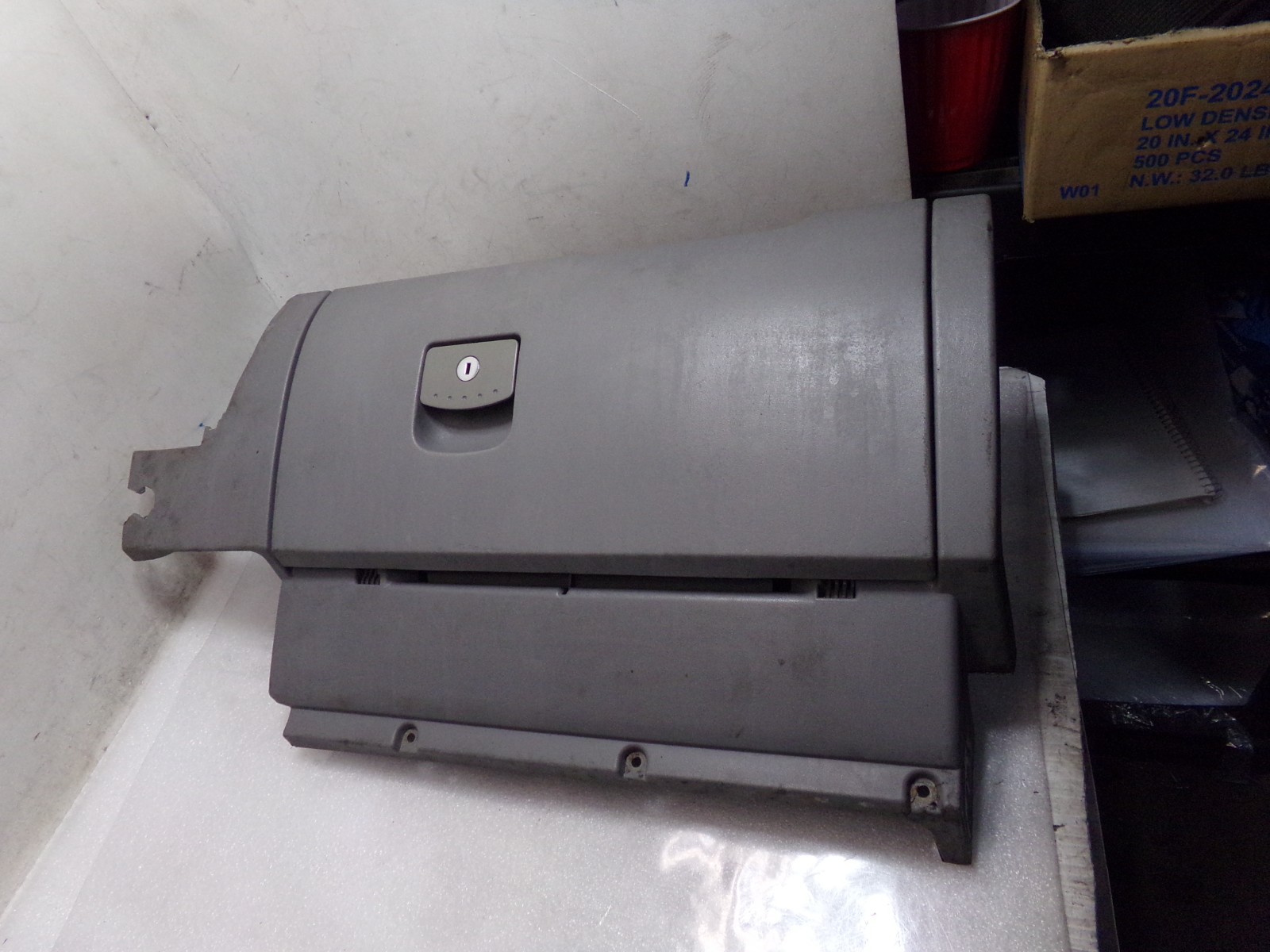 1998-2010 Volkswagen Beetle Gray Glove Box Compartment Assembly, Imperfections 1998-2010 Volkswagen Beetle Gray Glove Box Compartment Assembly, Imperfections