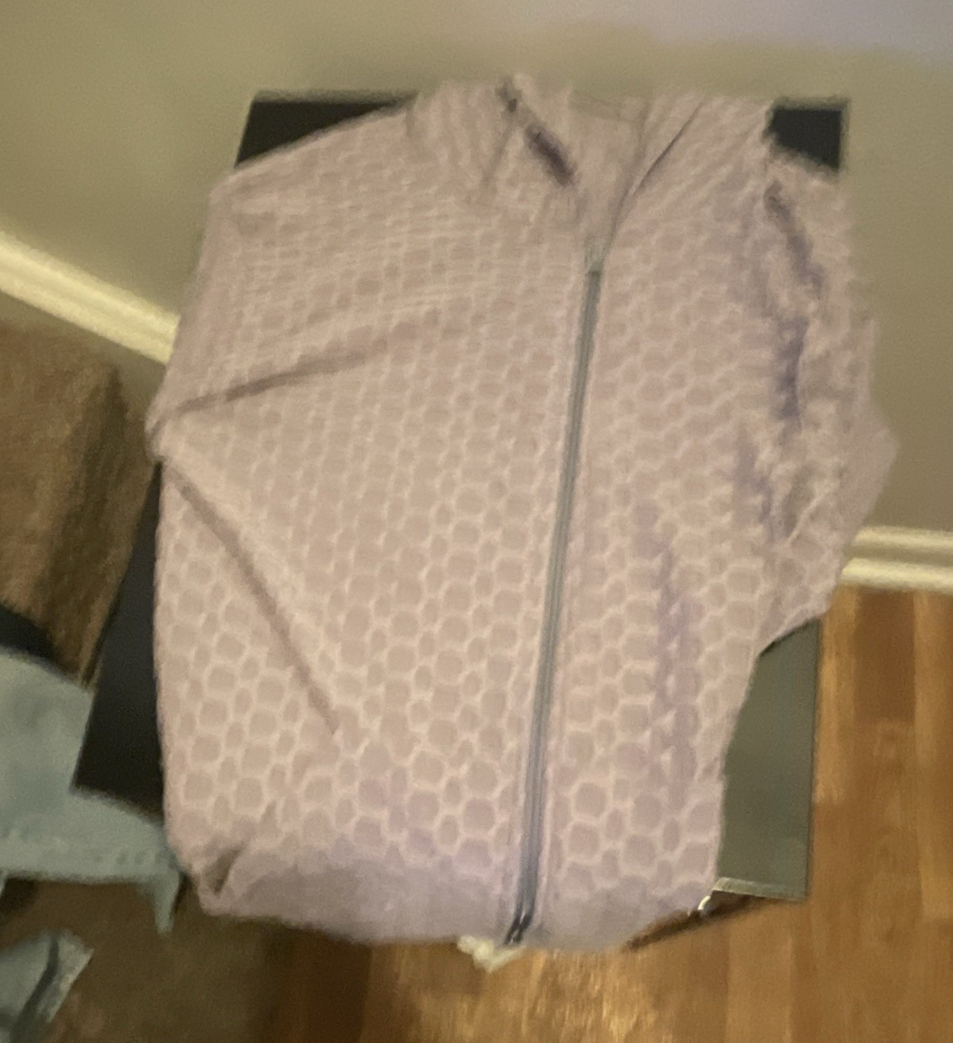 Lululemon Women’s M Purple Geometric Full Zip Long Sleeve Activewear Jacket Lululemon Women’s M Purple Geometric Full Zip Long Sleeve Activewear Jacket