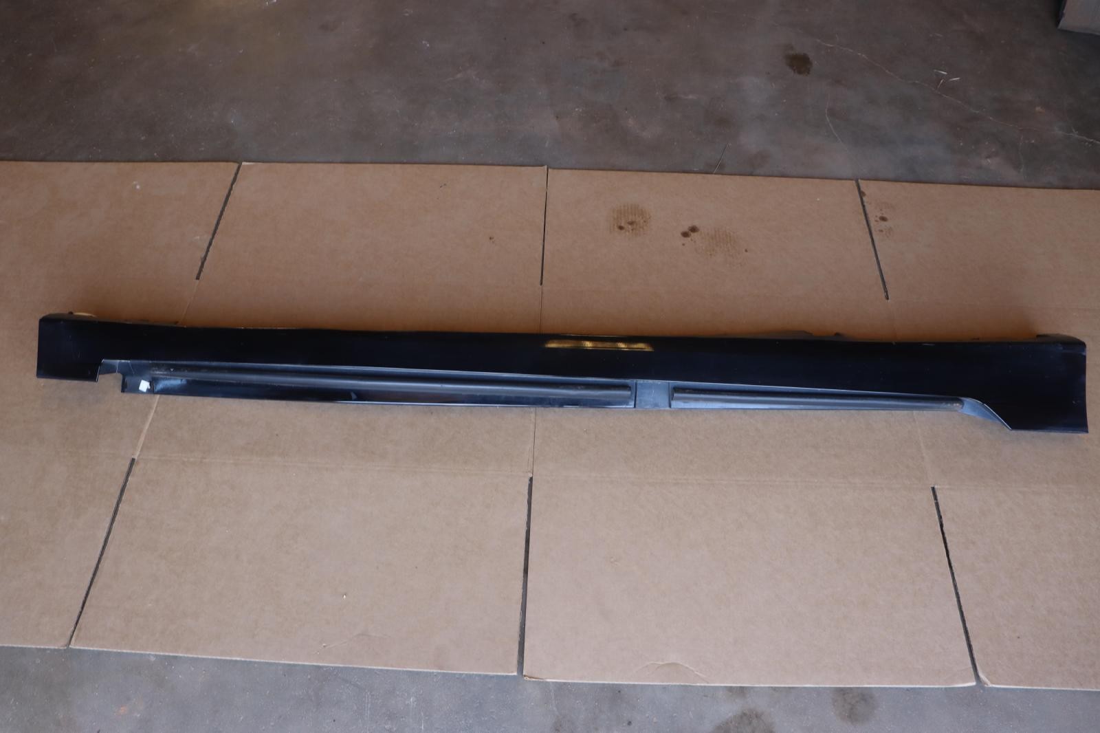 2013-2020 LINCOLN MKZ RIGHT PASSENGER SIDE ROCKER MOLDING SKIRT PANEL OEM