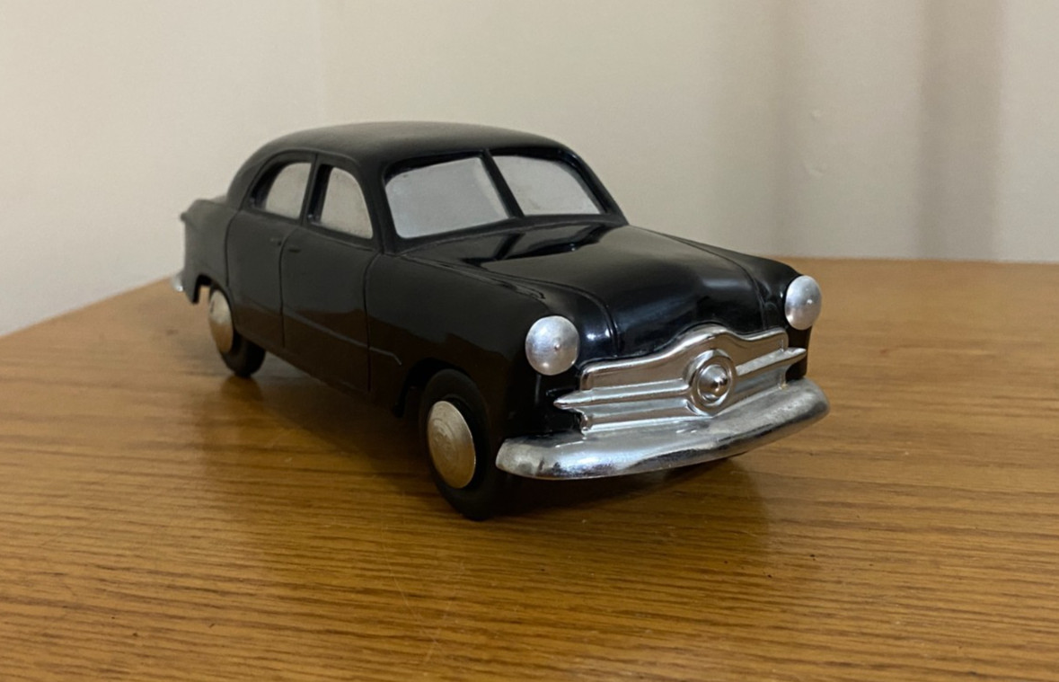 Vintage AMT 1950 Ford Promo Car Nice Condition Toy A8-79