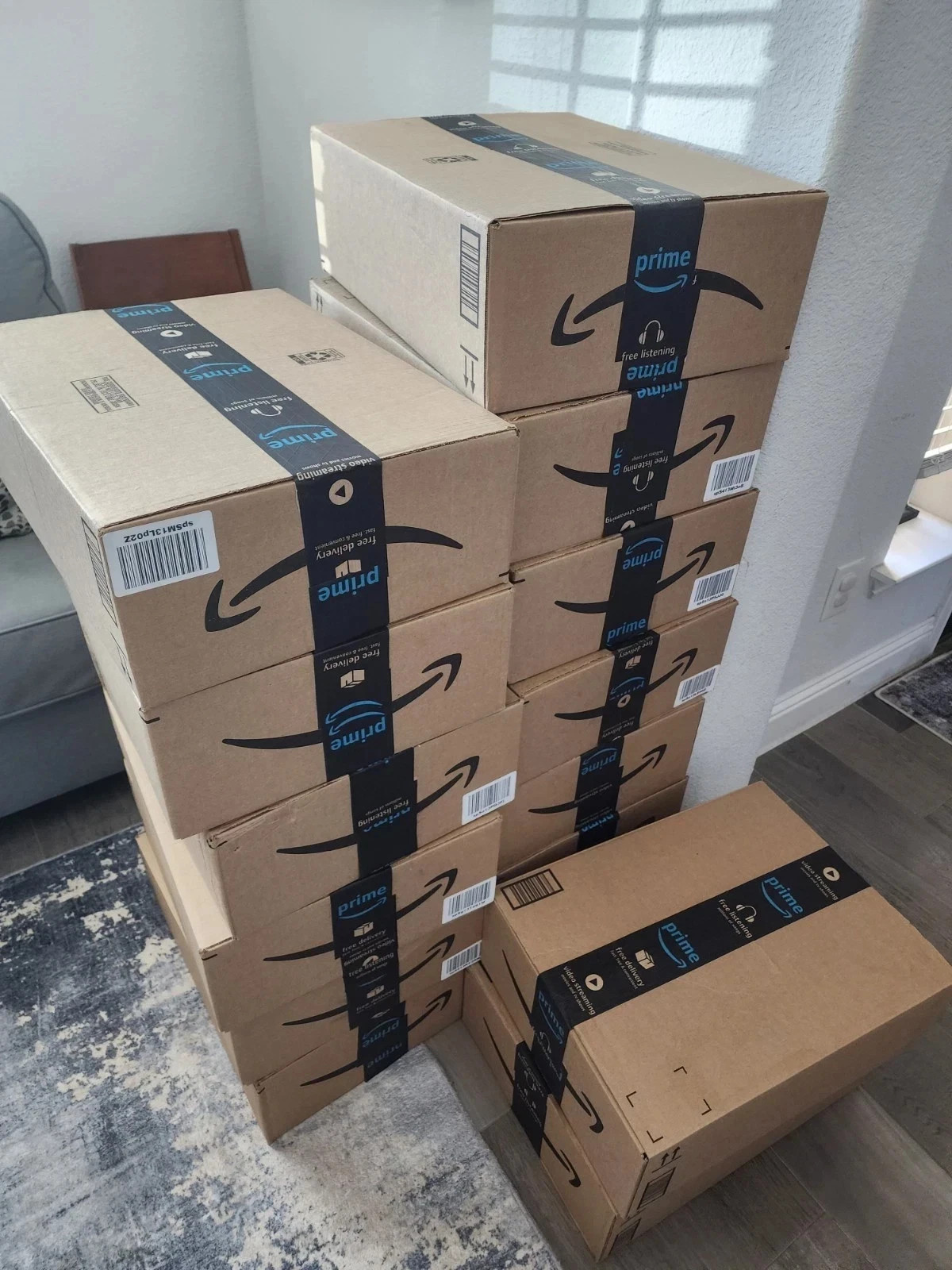Unclaimed Goods Bundle – Assorted Name Brand Items  @ Great Value