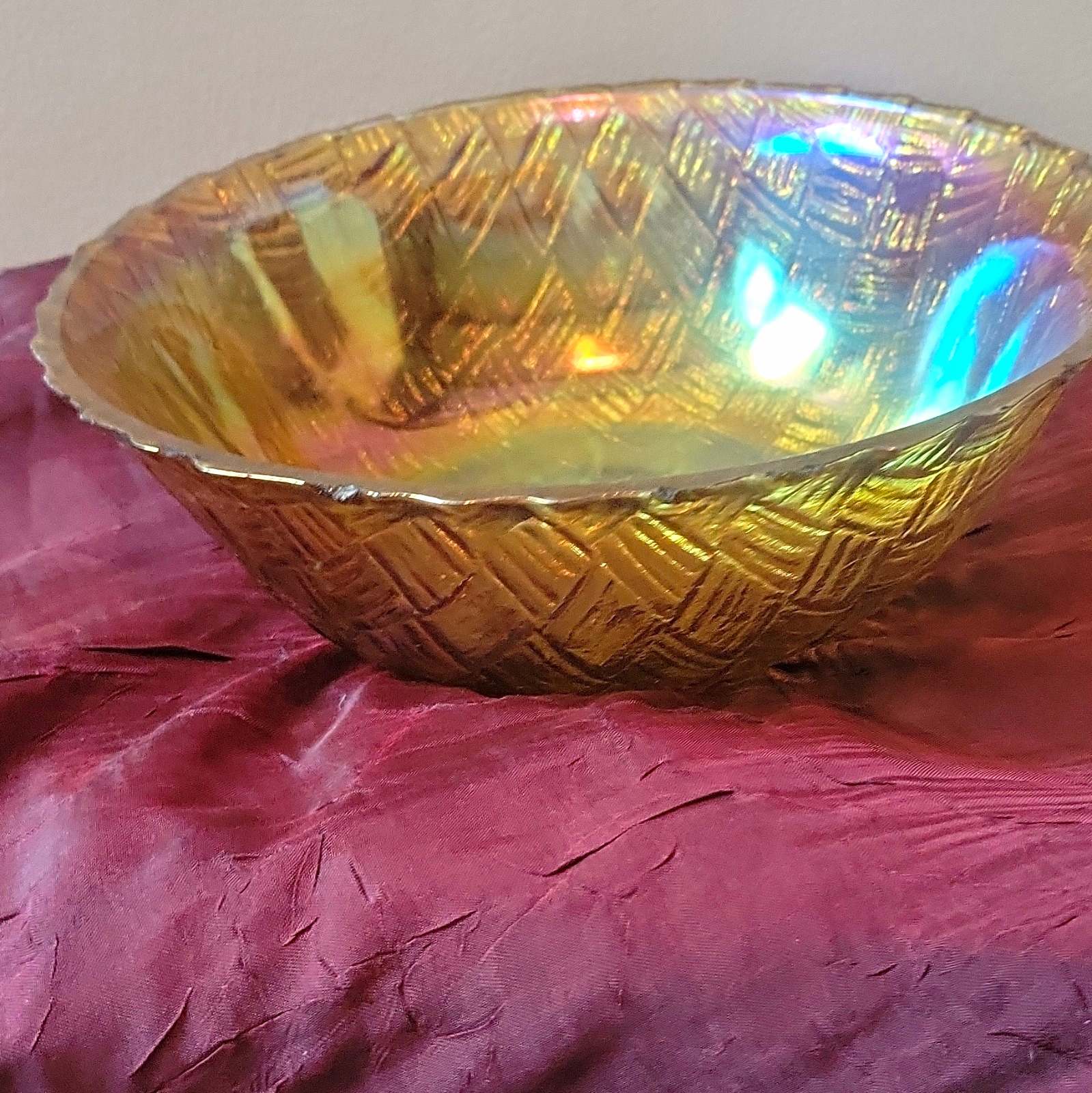 Amber Iridescent Carnival Glass Basketweave Round Bowl 8 in Diameter