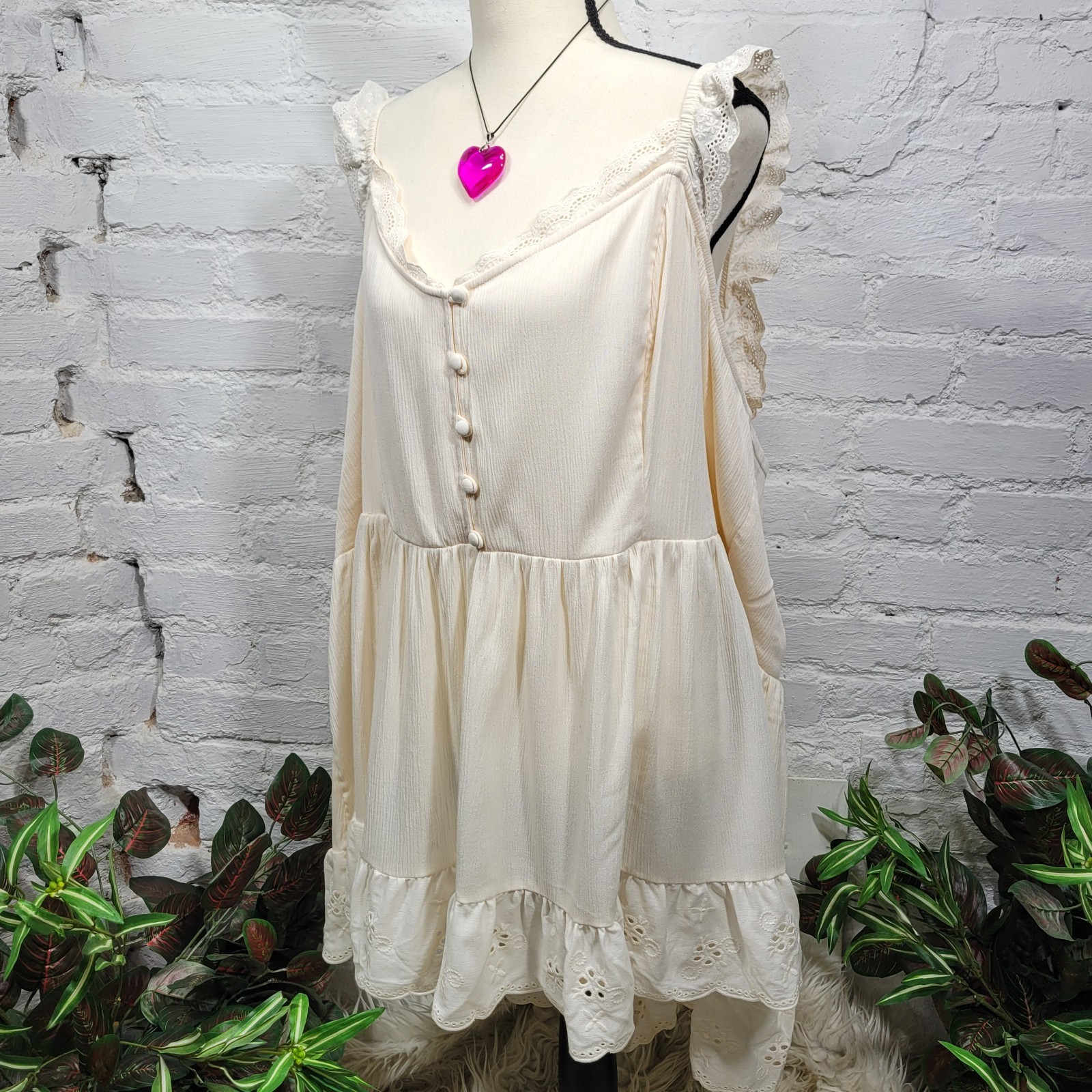 Torrid Womens 5 Ivory Gauze Lace Button Front Boho Festival Blouse New with Tags