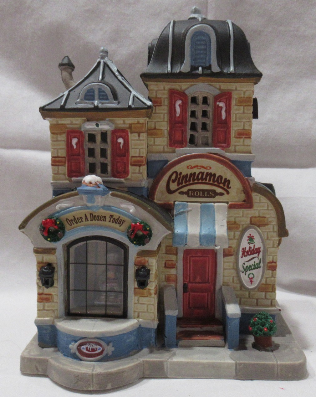 Lemax Christmas Village CINNAMON ROLL SHOP Porcelain Building Light-up