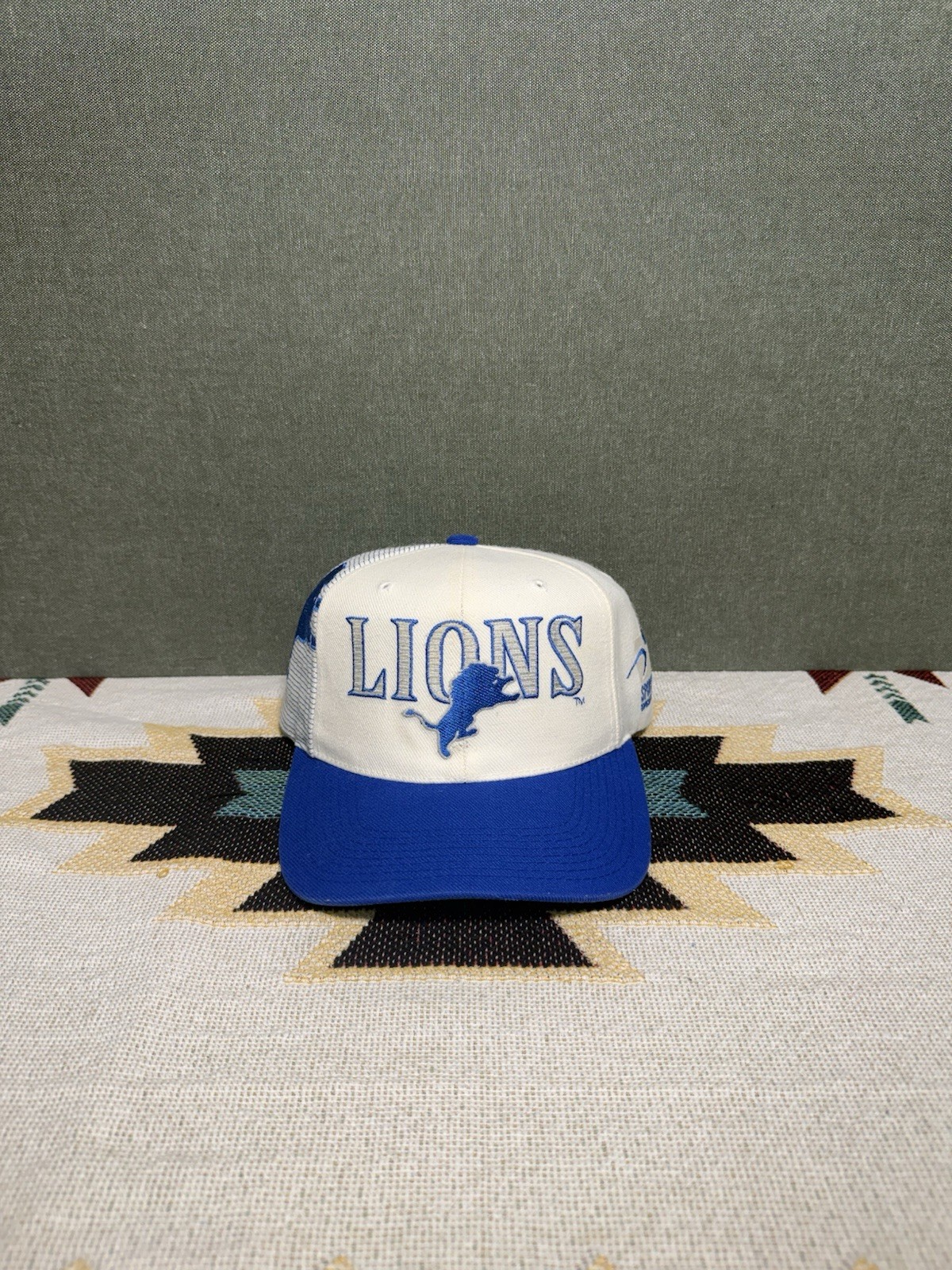 Vintage Detroit Lions Sports Specialties Laser Snapback Hat, 90s NFL Vintage Detroit Lions Sports Specialties Laser Snapback Hat, 90s NFL
